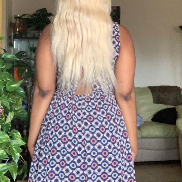 Aztec design dress - Picture 4 of 5